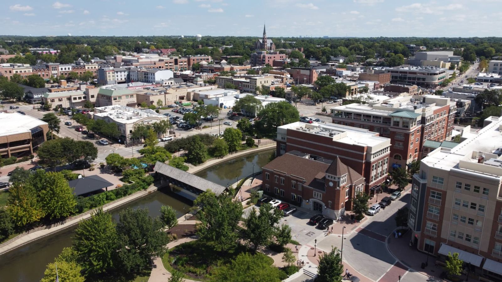 Aerial view of downtown Naperville, Illinois